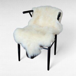 Genuine Swedish Sheepskin Rug Silky Soft Flexible Pelt Throw 48" x 27"